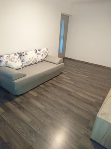 Apartament 2 camere, Bucovina/Redactia Monitorul, mobilat si utilat, 300 euro