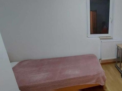 Apartament 2 camere, Zona Bucovina , suprafata de 55 mp, 250 euro