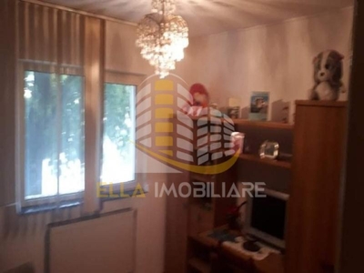 Apartament 3 camere Mall