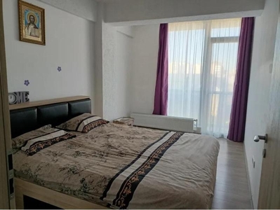 Apartament 3 camere zona Doamna Stanca