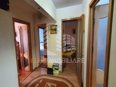 Apartament 3 camere zona Teodor Calimache