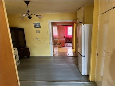 Apartament decomandat, et.4/10 Parcul Circului Domino Grigore Moisil