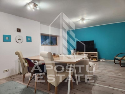 Apartament impecabil cu 3 camere si 2 bai situat in zona Vladeasa