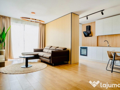 Apartament lux, 2 camere, etaj 2, zona Vivo