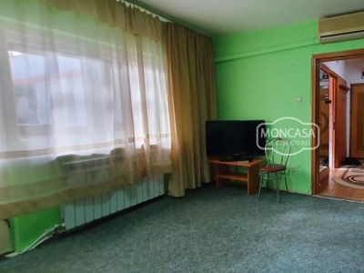 Chirie apartament 2 camere Bulevard, etaj 1, mobilat