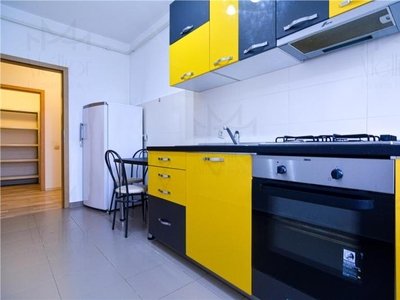 Apartament 2 camere + gradina, 3 minute de FSEGA!