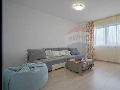 Apartament 2 camere vanzare in bloc de apartamente Brasov, Sanpetru