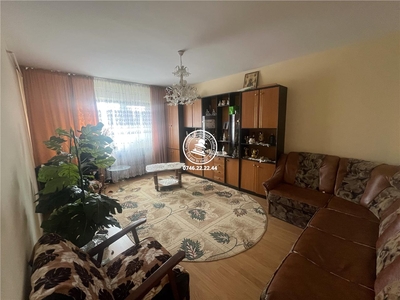 Apartament 3 camere de vanzare Nicolina