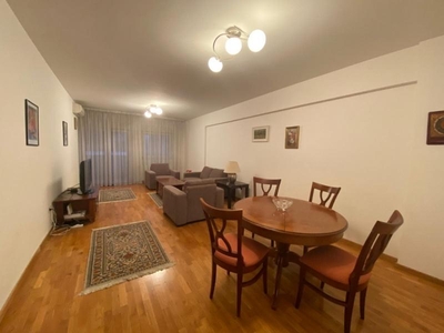 Apartament 3 camere Zona Herastrau | Loc parcare inclus