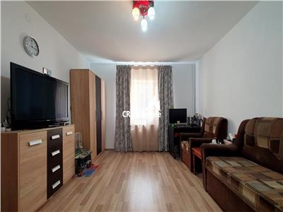 Apartament 4 camere Padesu Eroii Revolutiei