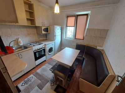 Apartament cu 1 camera decomandat in Podu Ros-Cantemir