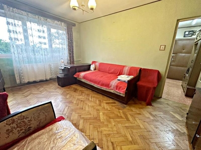 Apartament cu 2 camere de vanzare, etajul 2, zona strazii Razboieni, Oradea