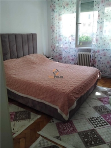 Apartament cu 3 camere