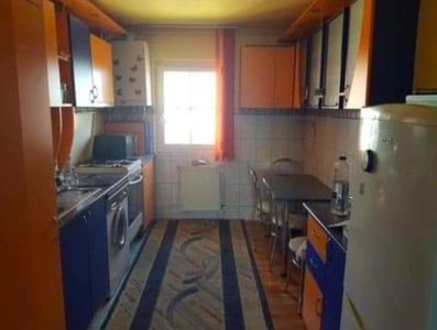 Apartament cu 3 camere