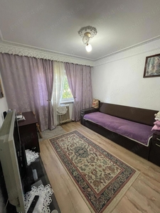 Apartament cu 3 camere decomandat in Dacia