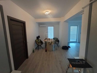 Apartament de inchiriat 3 camere, APCJ242917FLO