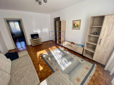 Apartament de inchiriat in Sibiu- 3 camere,decomandat, zona Cedonia de inchiriat