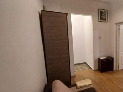 De inchiriat Apartament 2 camere parter Universitate Brezoianu