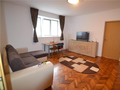 Exclusiv! Apartament 2 camere, zona Drumul Poienii