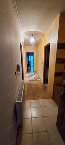 Închiriez apartament 3 camere zona centrala