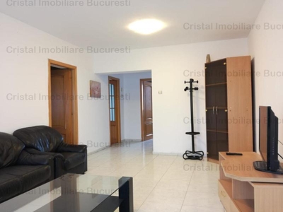 Inchiriez apartament de 3 camere, in zona Unirii, aproape de metrou si Palatul Parlamentului