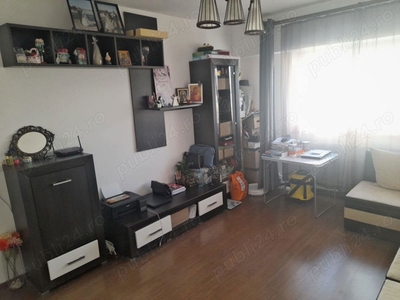 Inchiriez apartament in regim hotelier