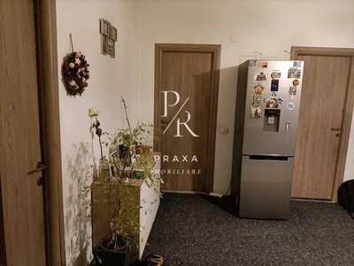 Spatiu comercial / apartament 3 camere, 70 mp, zona Stejarului