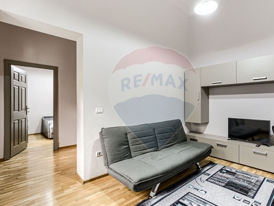 Apartament 2 camere inchiriere in bloc de apartamente Arad, Ultracentral