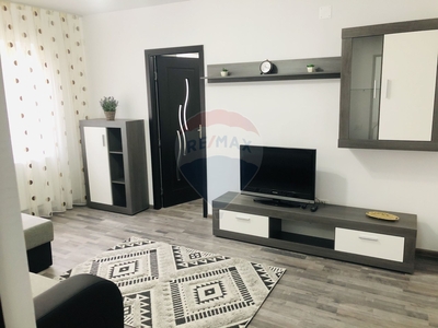 Apartament 2 camere inchiriere in bloc de apartamente Bihor, Oradea, Calea Aradului