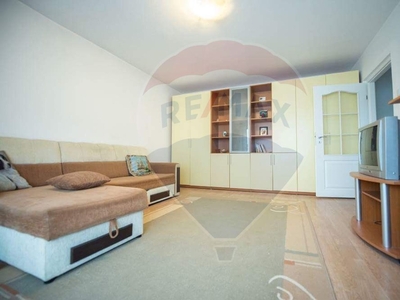 Apartament 2 camere inchiriere in bloc de apartamente Brasov, Racadau