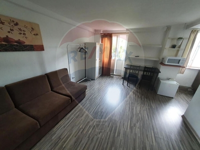 Apartament 2 camere inchiriere in bloc de apartamente Bucuresti, P-Ta Unirii