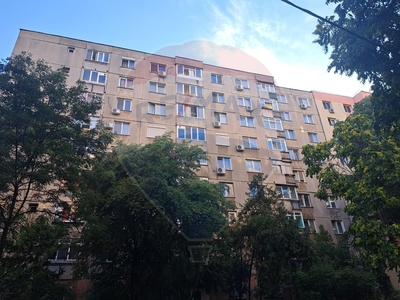 Apartament 2 camere vanzare in bloc de apartamente Bucuresti, Tei