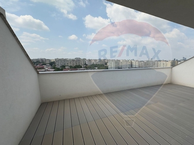 Apartament 3 camere vanzare in bloc de apartamente Bucuresti, Colentina