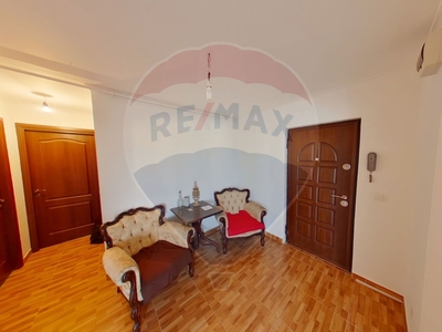 Apartament 3 camere vanzare in bloc de apartamente Maramures, Sighetu Marmatiei, Central