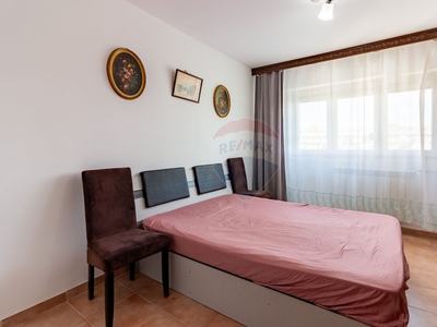 Apartament 4 camere vanzare in bloc de apartamente Bucuresti, Gorjului