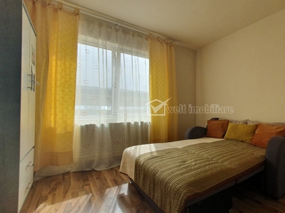 Apartament cu trei camere, finisat modern, Florilor, zona Kik