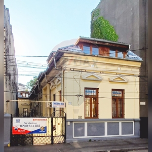 Casavila 13 camere vanzare in Bucuresti, Gara de Nord