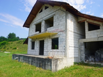 Casavila 5 camere vanzare in Maramures, Moisei