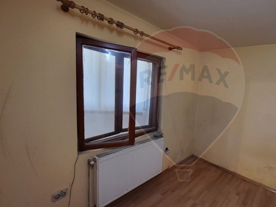 Apartament 2 camere vanzare in casă vilă Bucuresti, P-Ta Unirii