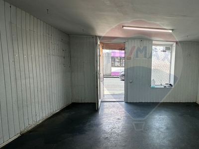 Spatiu comercial 45 mp inchiriere in Bloc de apartamente, Cluj-Napoca, Semicentral