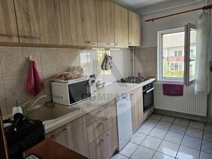 Apartament 2 camere amenajat confort 1 zona Soarelui