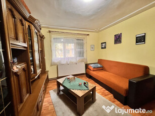 Apartament 2 camere la Parter de vanzare Str. Stejarului ...