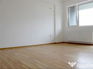 Apartament 2 camere langa metrou, pret redus