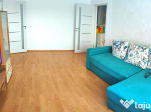 Apartament 2 camere - Podu Roș, Piața Nicolina