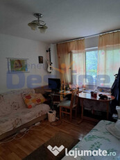 Apartament 2 camere semidecomandat, Zimbru