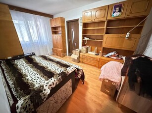 Apartament 3 camere, Tatarasi, 44mp