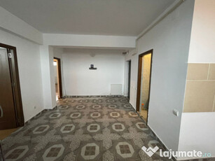 APARTAMENT 4 CAMERE, ZONA BUNA