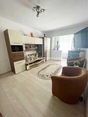 Apartament cu 3 camere, decomandat, 73mp, etaj 2/4