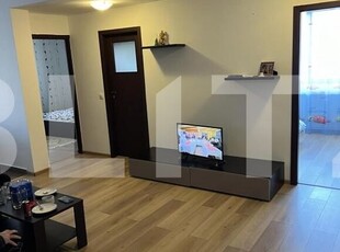 Apartament mobilat si utilat, 3 camere, parcare, zona Terra