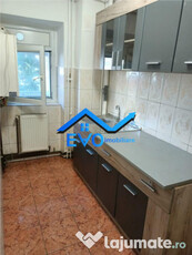 Apartament o camera, de inchiriat, decomandat, Billa, Gara